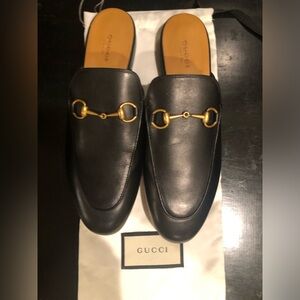GUCCI Princetown Mules NWT Size-8 Black
Box- Dustbag included